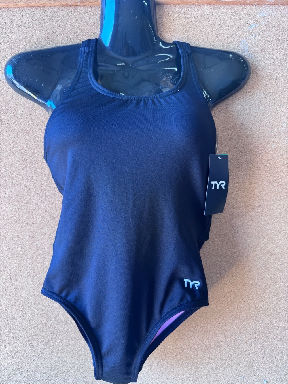 TYR Girls M (7/8) black One-Piece Swim Suit